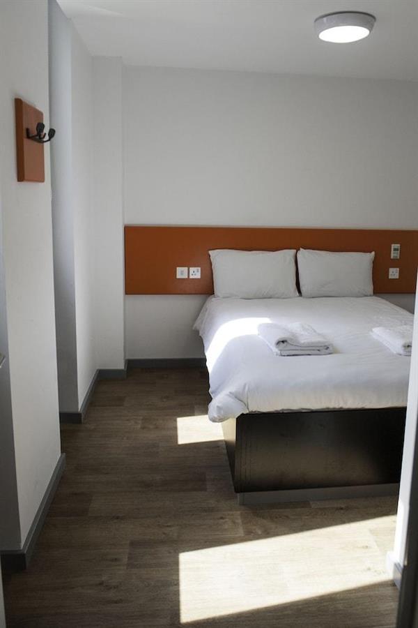 Easyhotel London City Shoreditch Londres Exterior foto